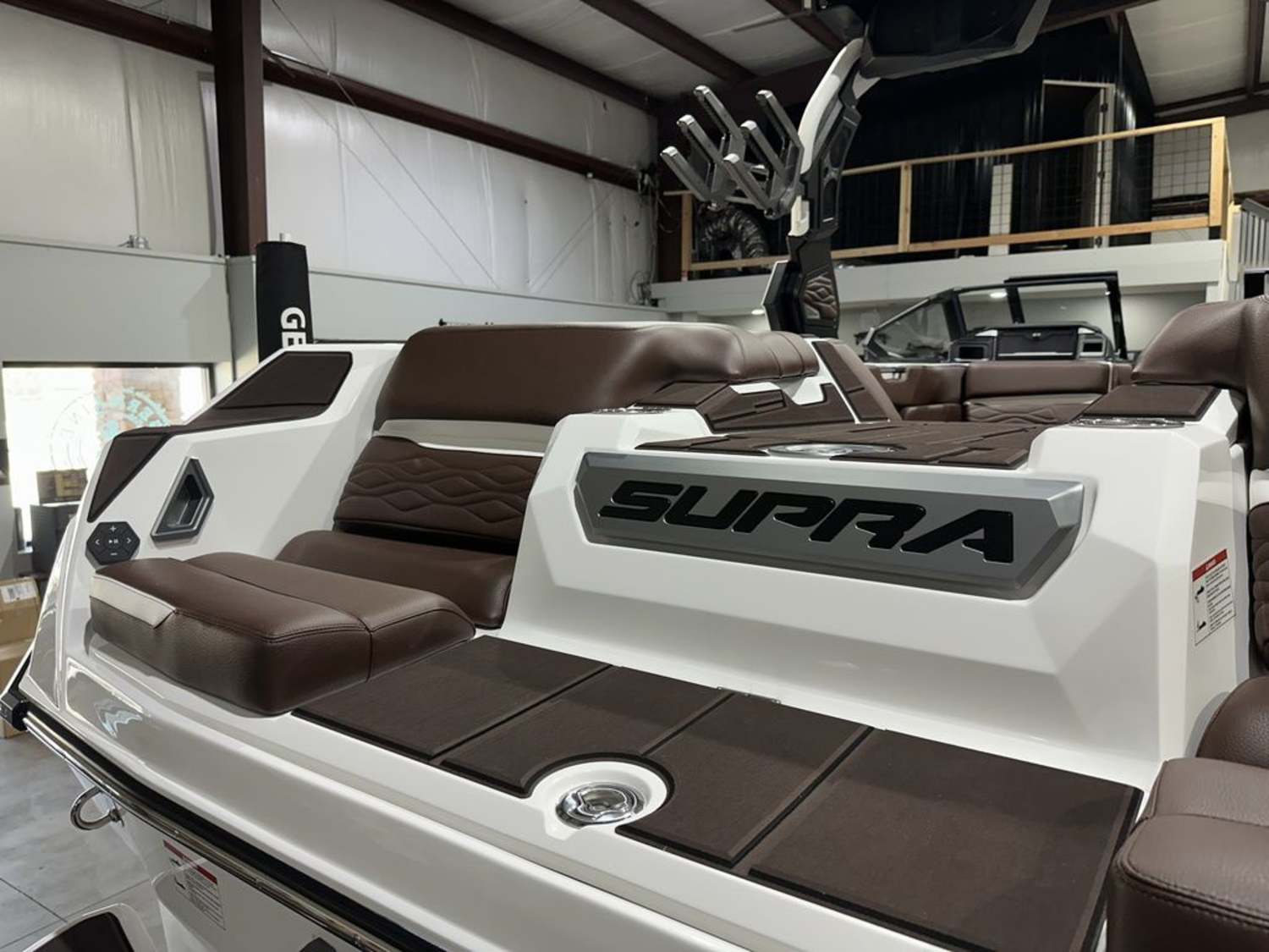 2027 SUPRA SL 550