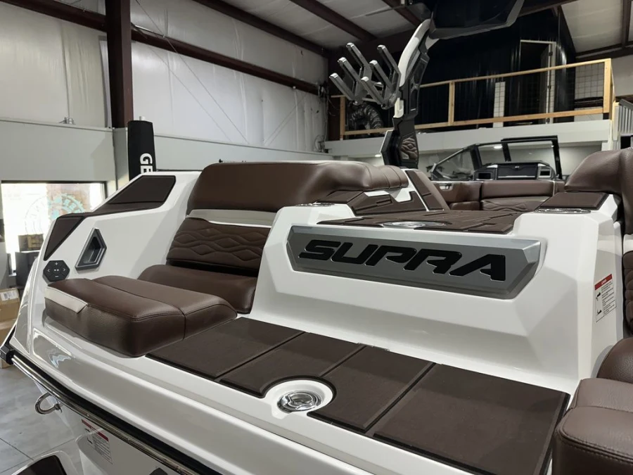 2027-supra-sl-144231-image20