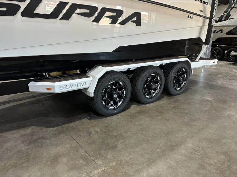2027-supra-sl-144231-image5