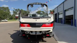 2021-mastercraft-nxt24-144233-image4
