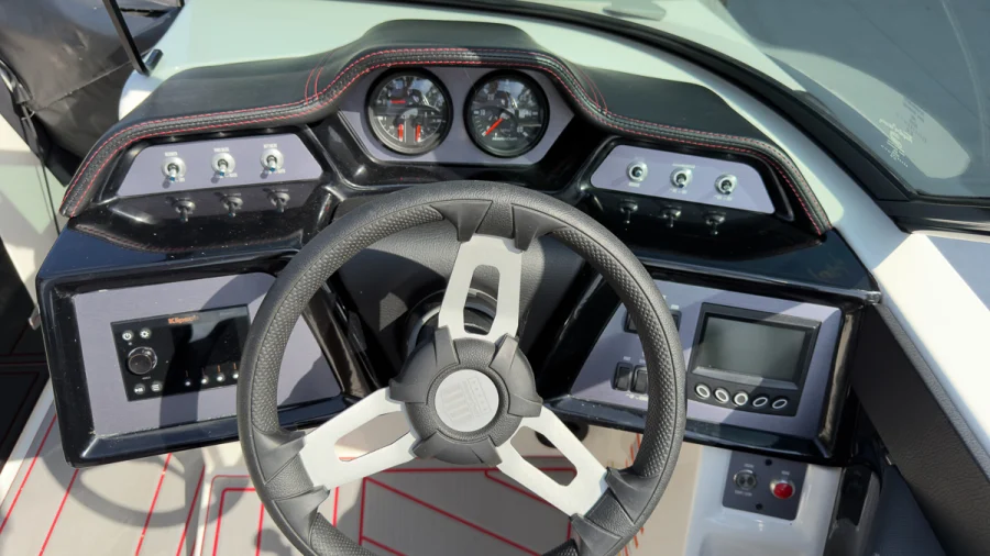 2021-mastercraft-nxt24-144233-image7