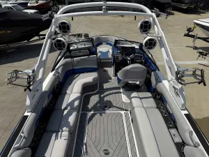 2018-malibu-wakesetter-25-lsv-144237-image29