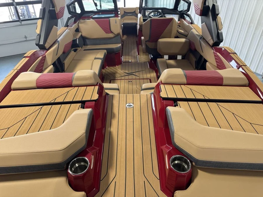 2027-mastercraft-x23-144246-image9