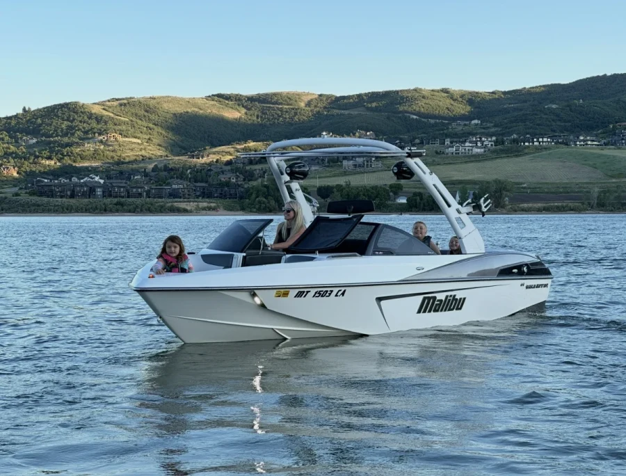 2017-malibu-wakesetter-23-lsv-144291-image2.webp