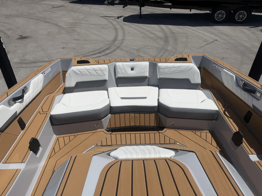 2026-nautique-ski-nautique-144294-image8.webp