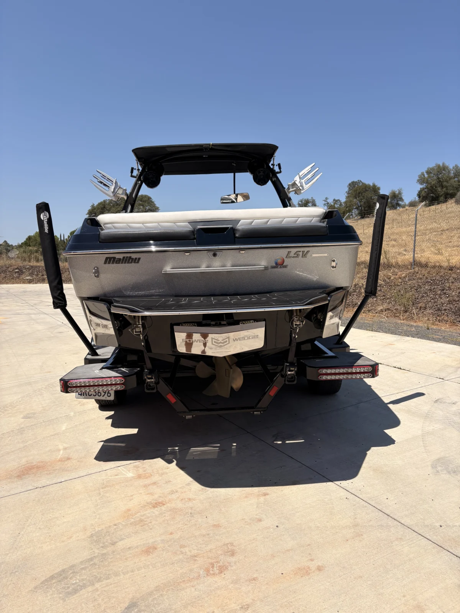 2017 Malibu Boats Wakesetter 25 LSV