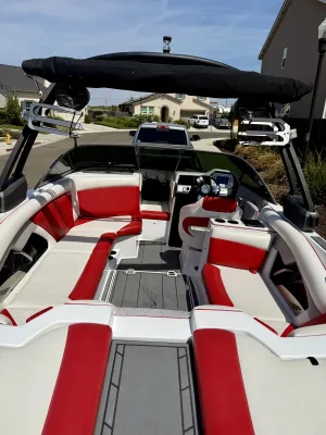 2018-tige-r23-144306-image8.webp