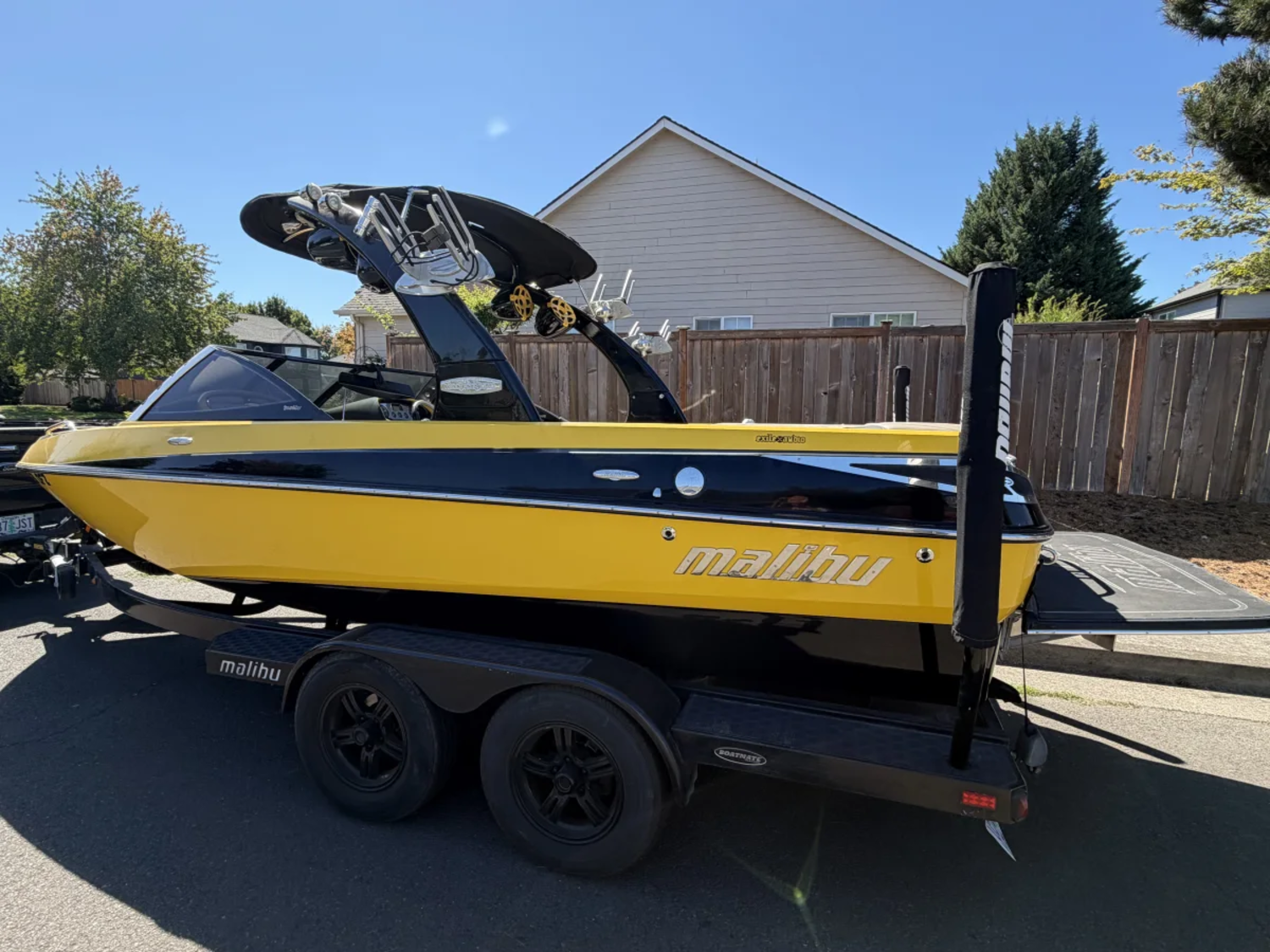 2007 Malibu Boats Wakesetter