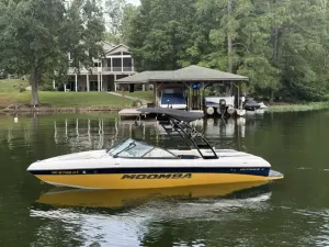2012-moomba-outback-v-144321-image0.webp