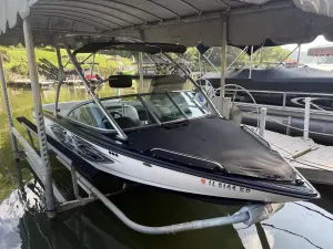 2005-mastercraft-x9-144335-image0.webp