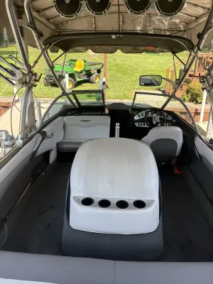 2005-mastercraft-x9-144335-image2.webp