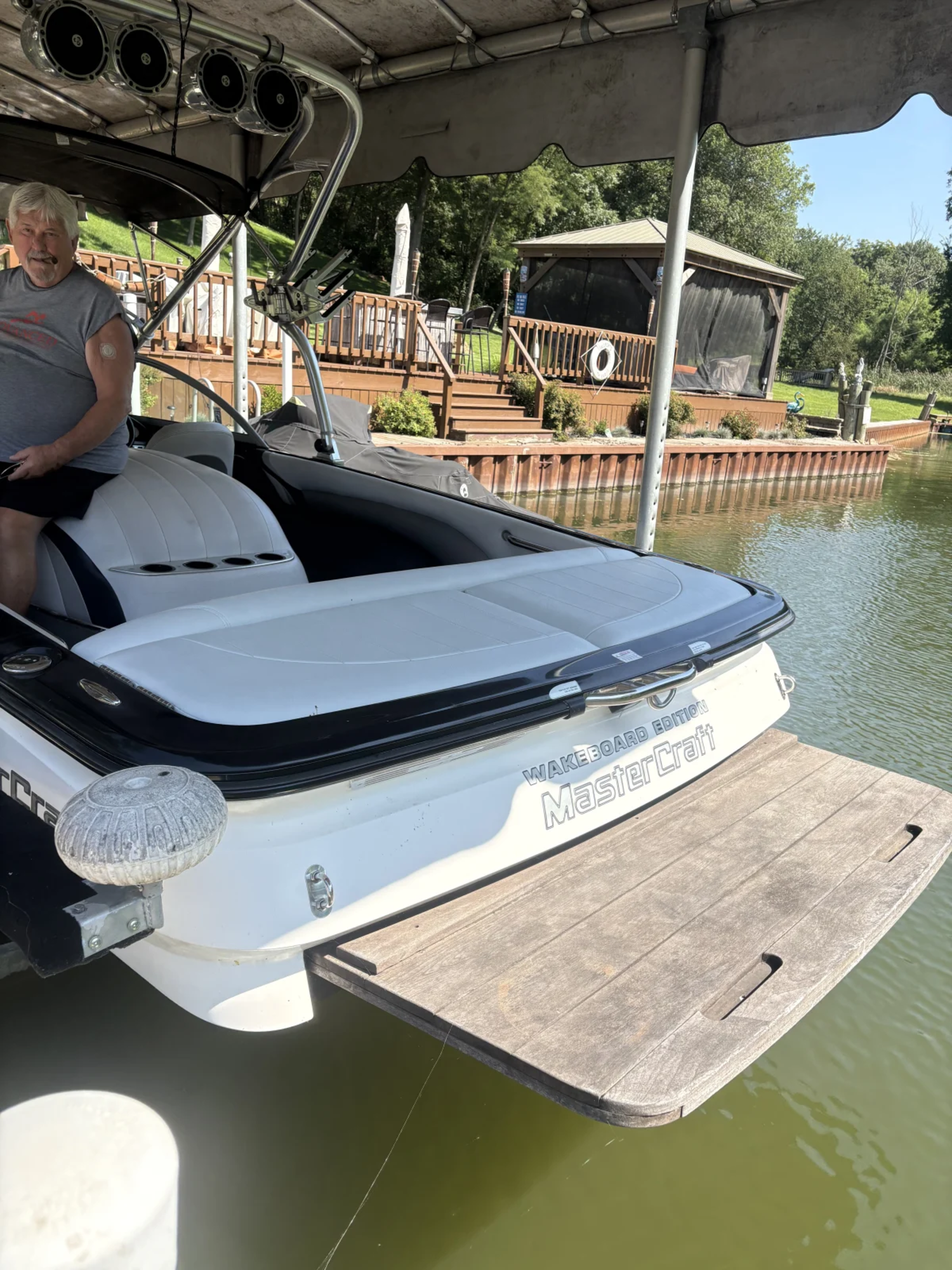 2005 MasterCraft X9