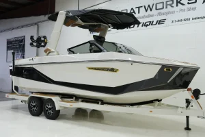2027-nautique-g23-144339-image1.webp