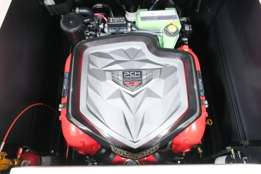 2027-nautique-g25-144340-image17.webp