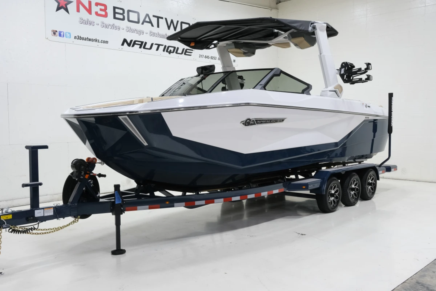 2027 Nautique G25