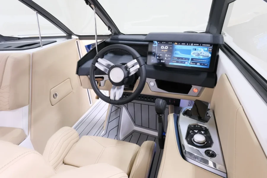 2027-nautique-g25-144340-image9.webp