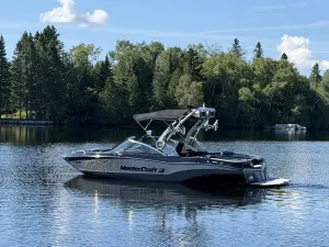 2020-mastercraft-xt21-144347-image0.webp