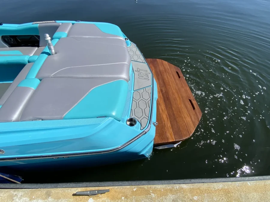 2021-mastercraft-nxt22-144350-image5.webp