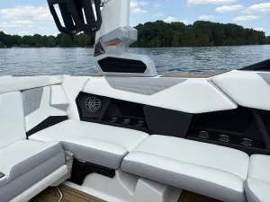 2022-nautique-s21-144351-image15.webp