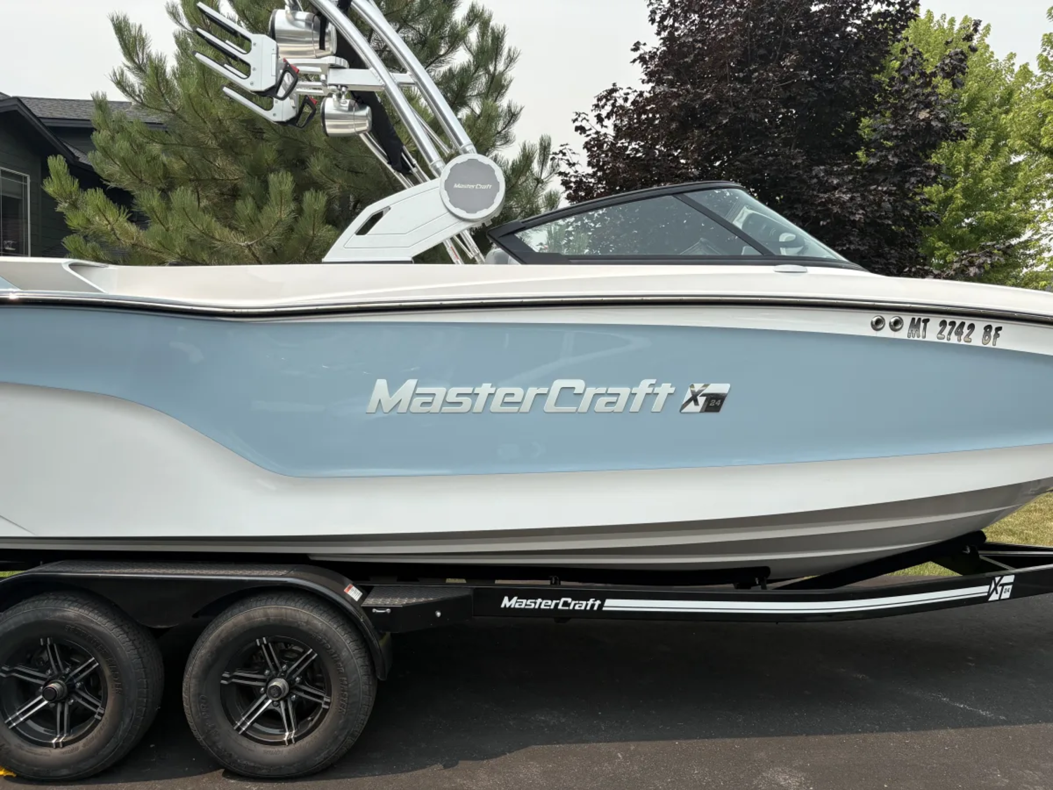 2022 MasterCraft XT24 - Meticulously Maintained - Factory Service Only - Excellent Condition