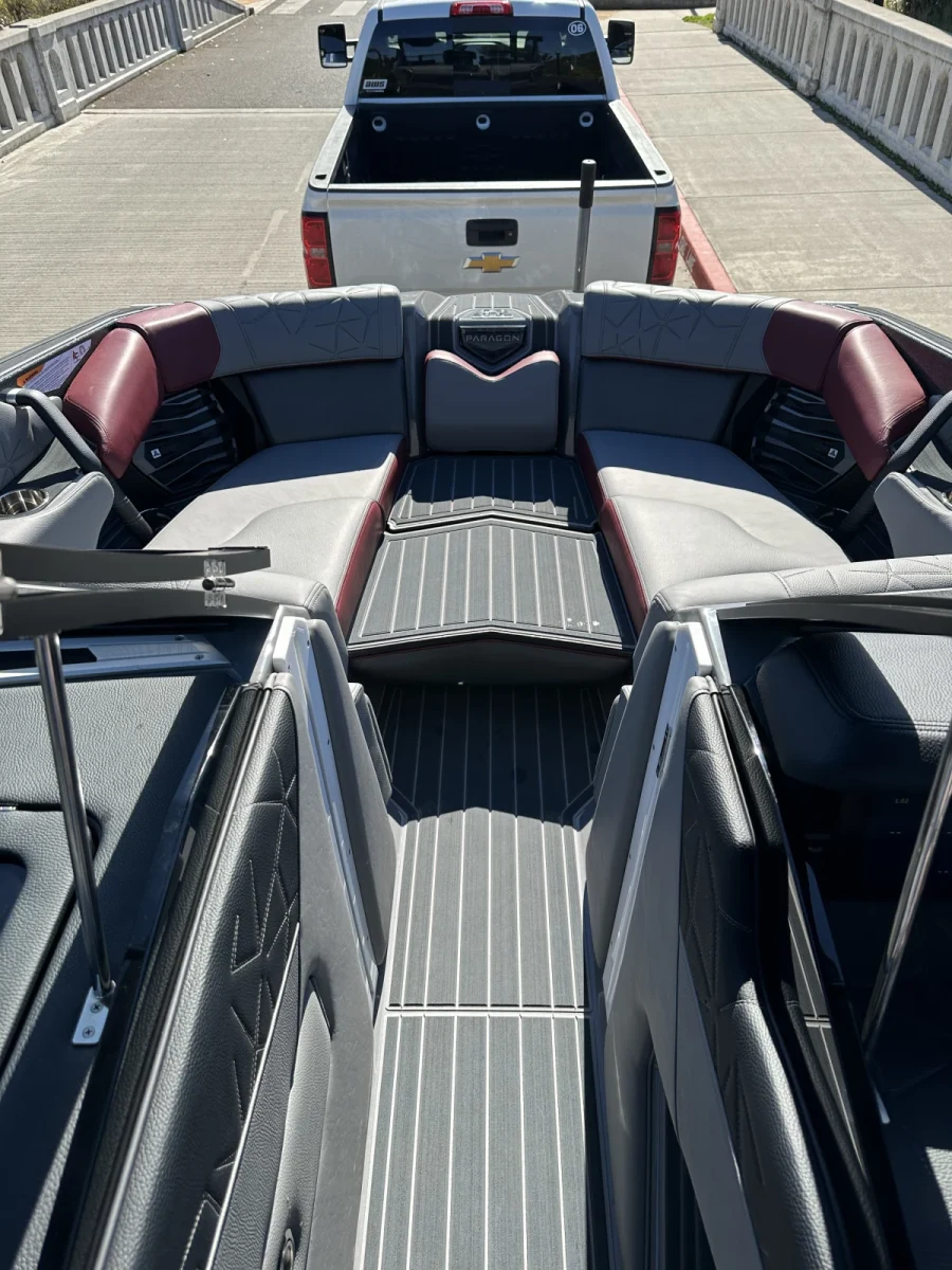 2023-nautique-g23-paragon-144371-image1.webp