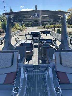 2023-nautique-g23-paragon-144371-image3.webp