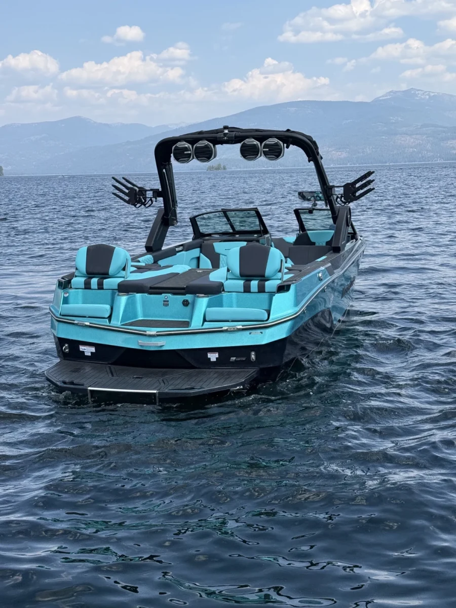 2026-mastercraft-xt24-144388-image5.webp