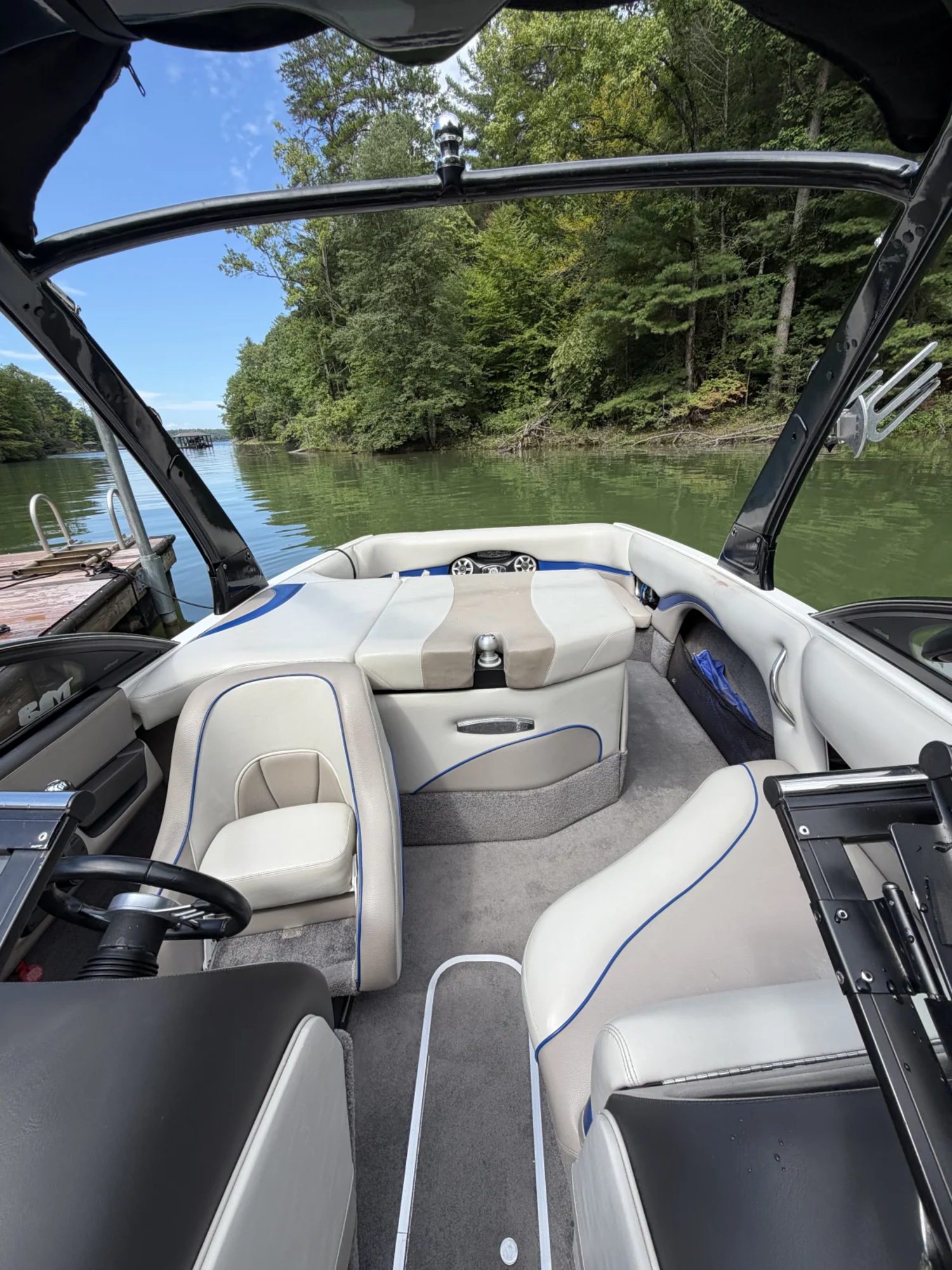 2006 Malibu Boats Wakesetter XTi