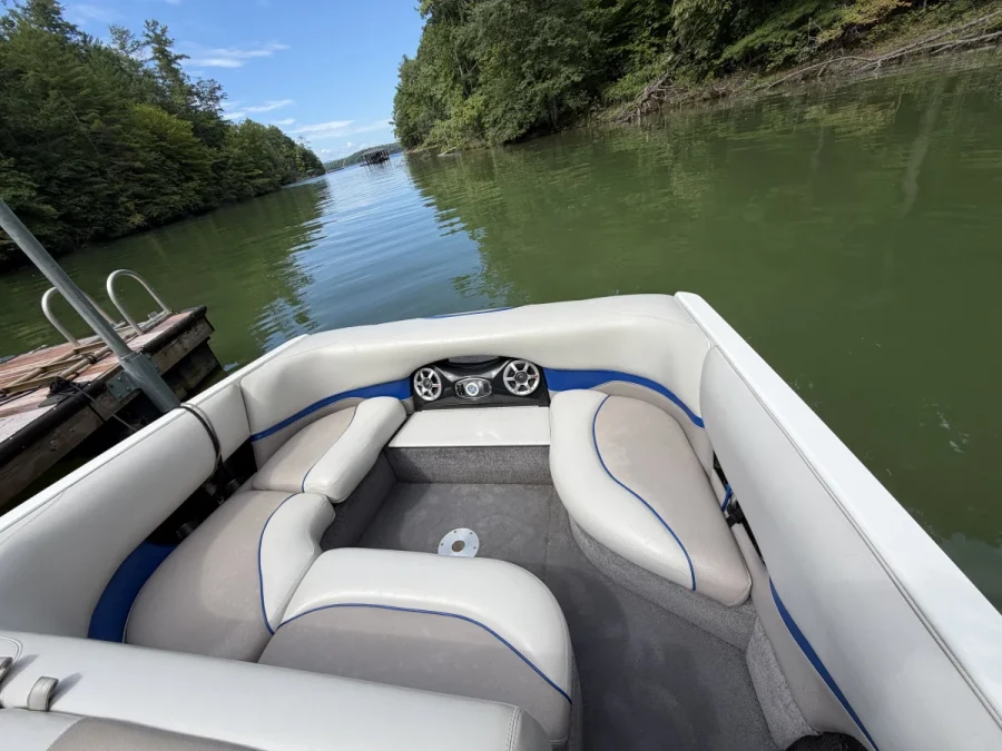 2006-malibu-wakesetter-xti-144390-image8.webp