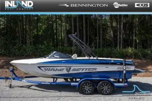 2009-malibu-wakesetter-vlx-142131-image0.webp