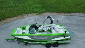 2018-mastercraft-x23-144401-image1