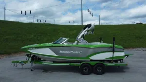2018-mastercraft-x23-144401-image8