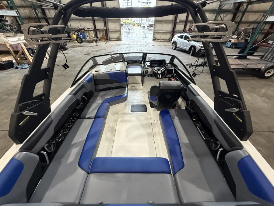 2019-malibu-wakesetter-22-lsv-144404-image11
