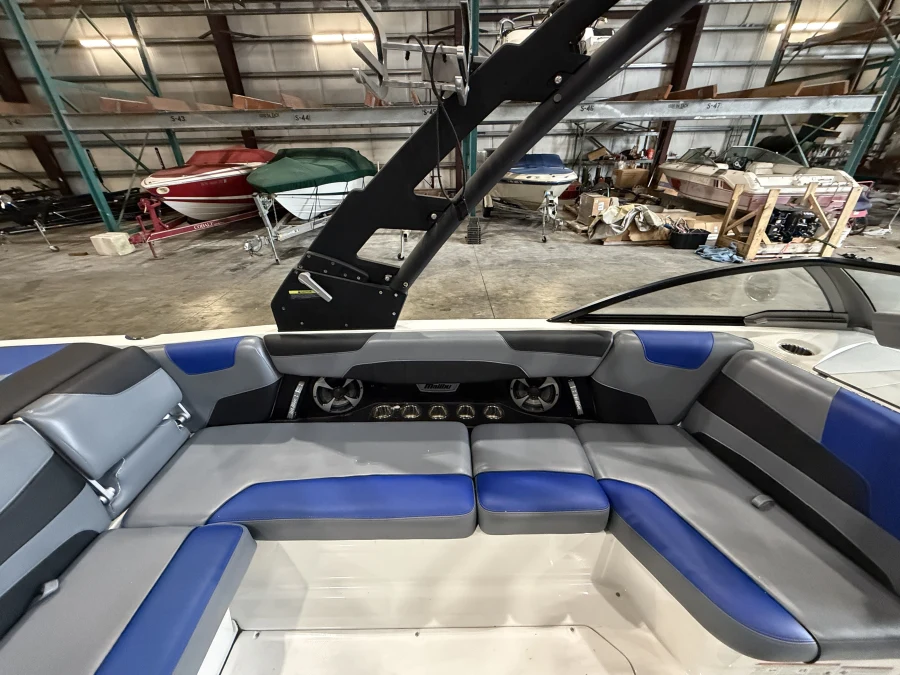 2019-malibu-wakesetter-22-lsv-144404-image14