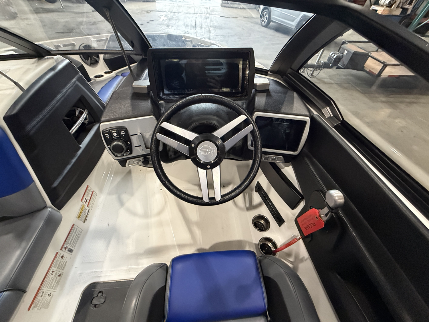 2019 Malibu 22 LSV