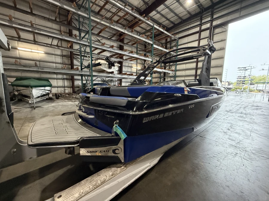 2019-malibu-wakesetter-22-lsv-144404-image8