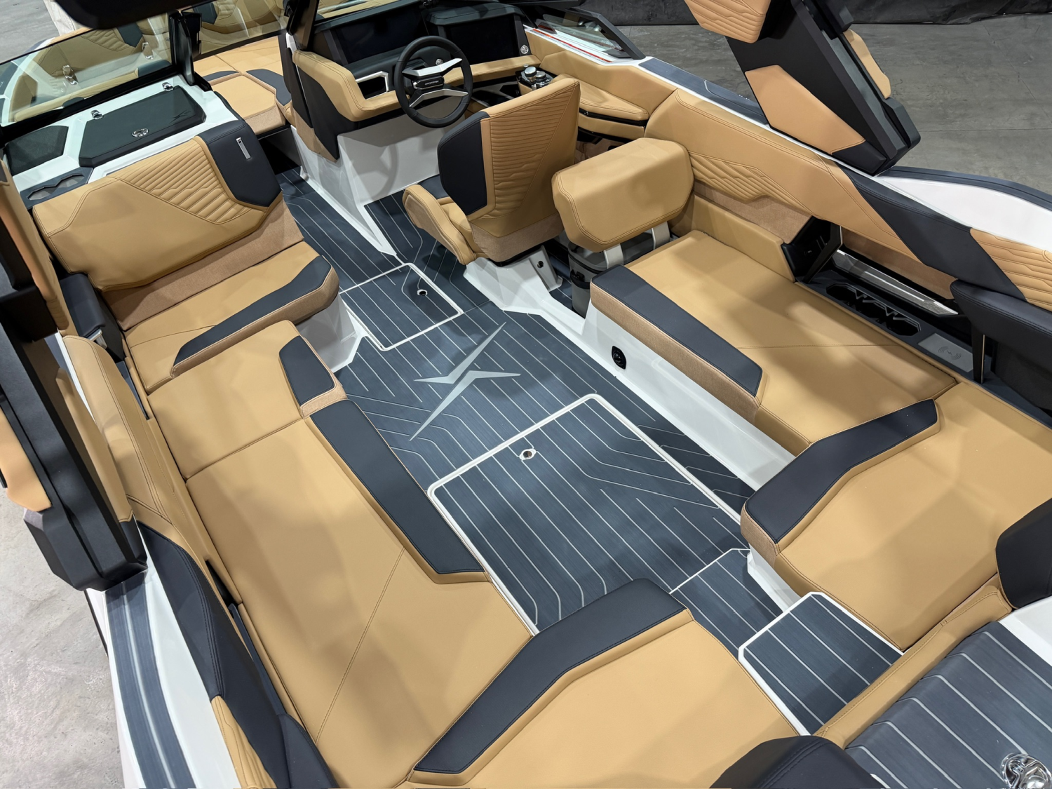 2027 MASTERCRAFT X24