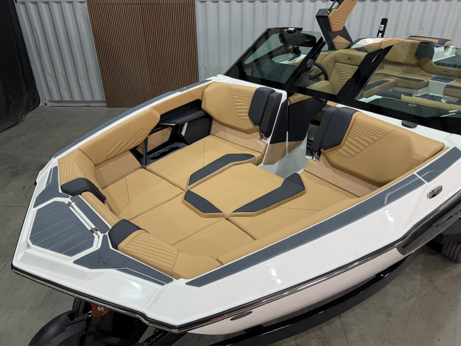 2027 MASTERCRAFT X24