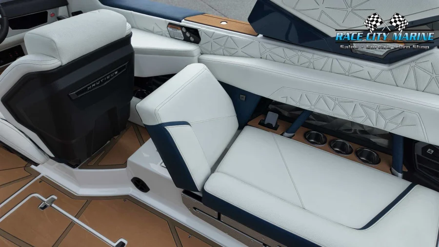 2027-nautique-g23-paragon-144408-image29