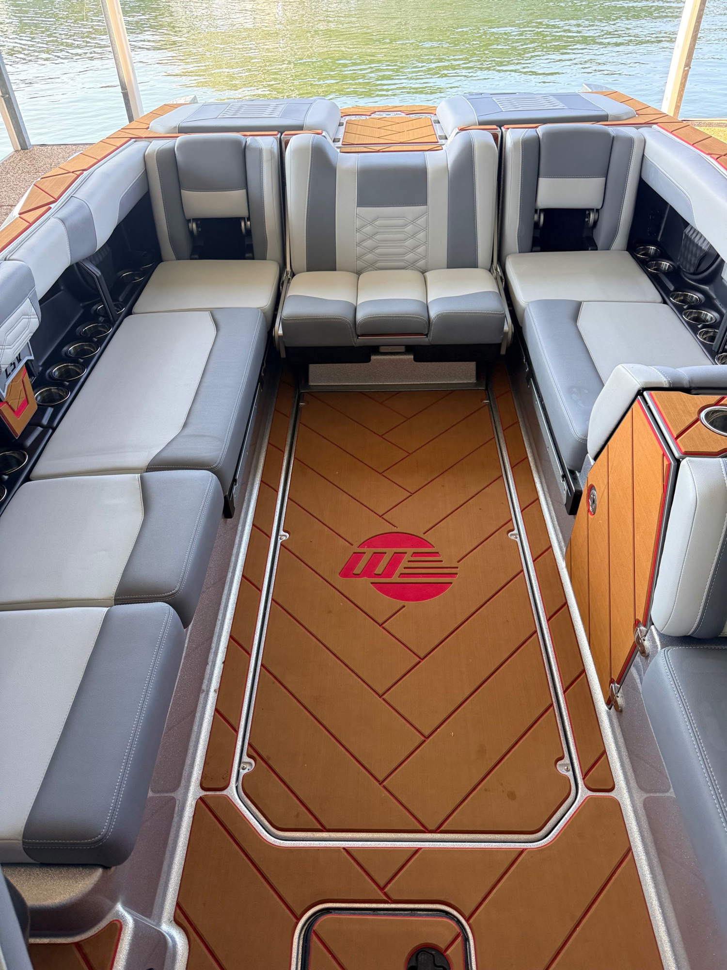 2026 Malibu Wakesetter 26 LSV