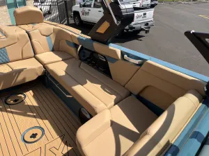 2027-mastercraft-xt22-144418-image12