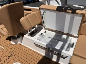 2027-mastercraft-xt22-144422-image17