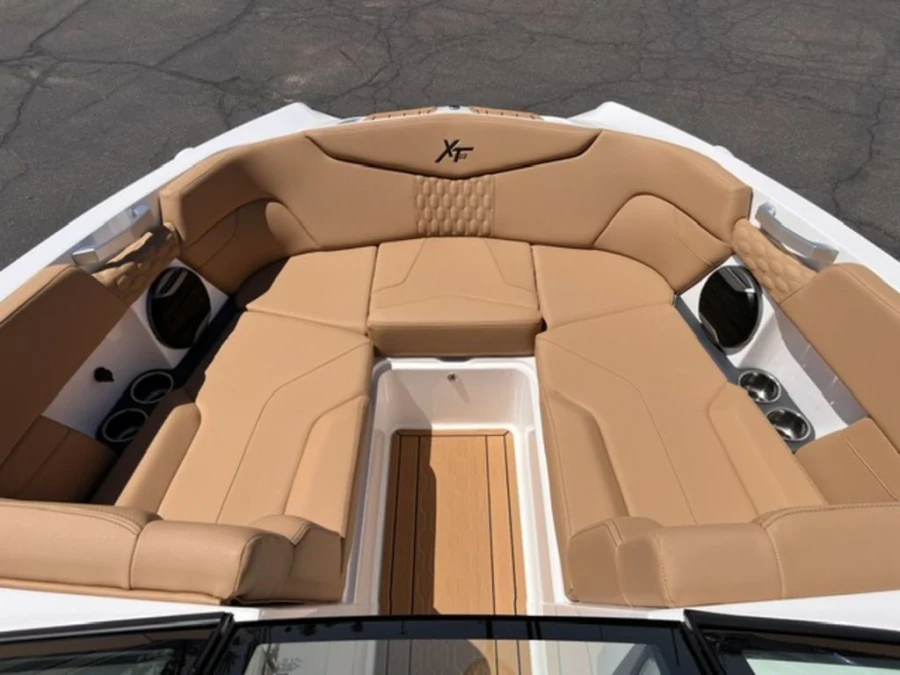 2027-mastercraft-xt22-144422-image20