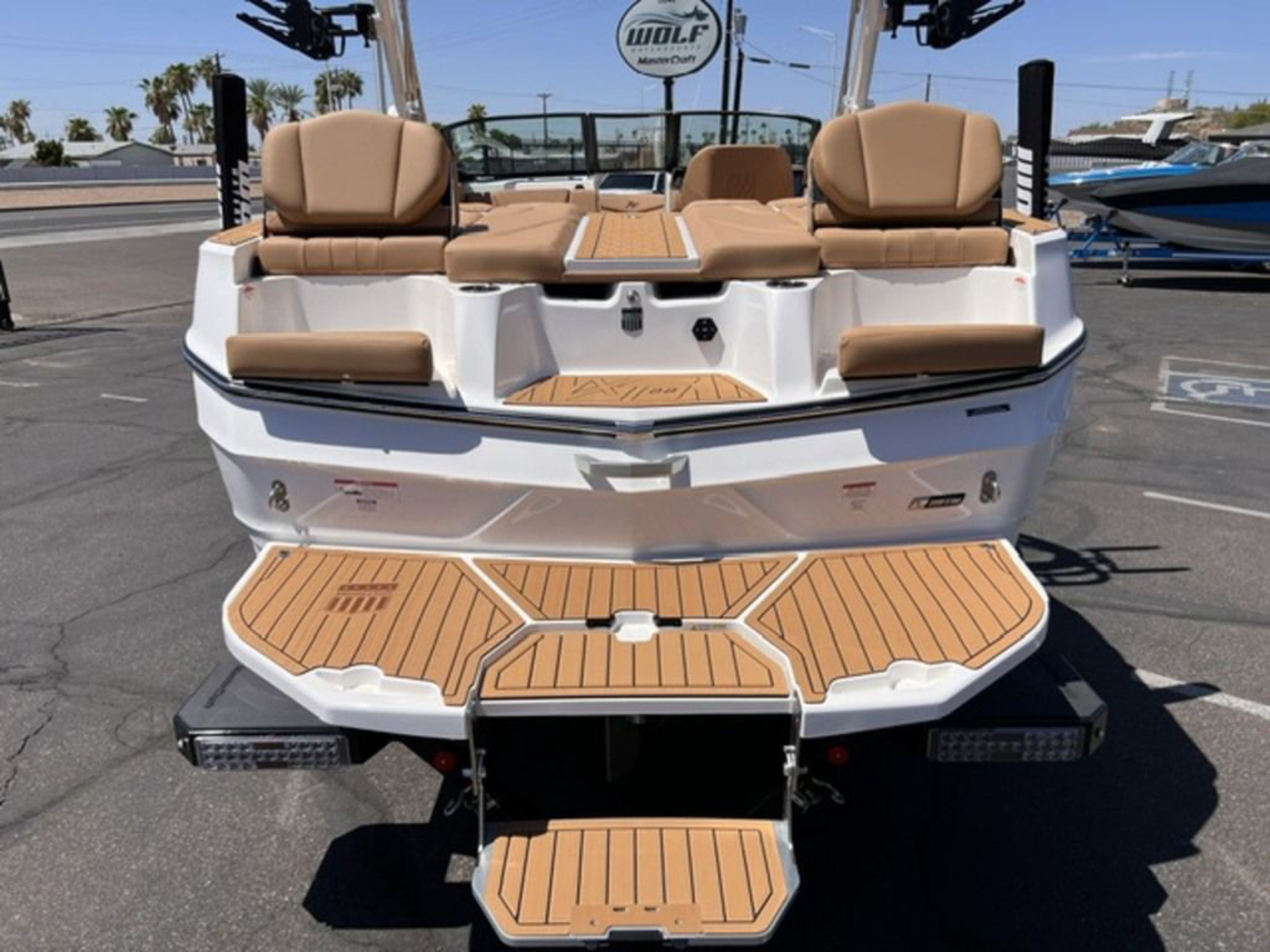 2027 Mastercraft XT22