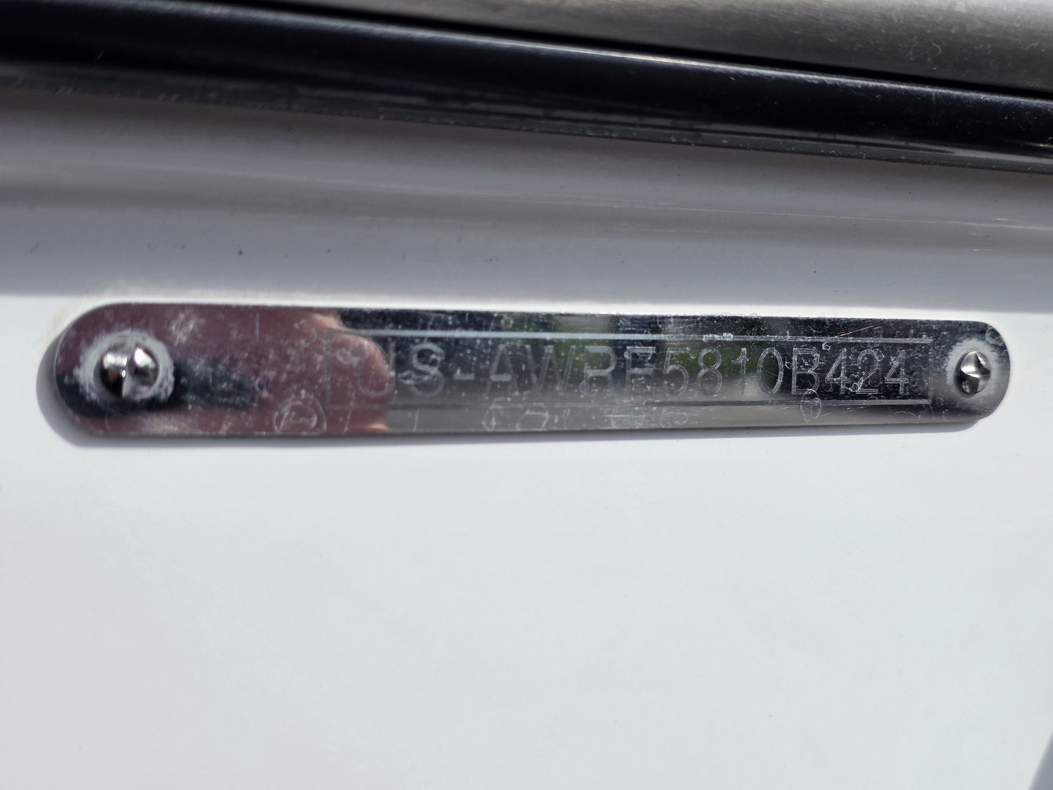 2024 Axis Wake Research T220