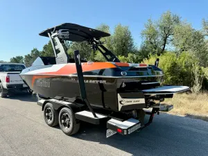 2018-malibu-21-mlx-144440-image7.webp