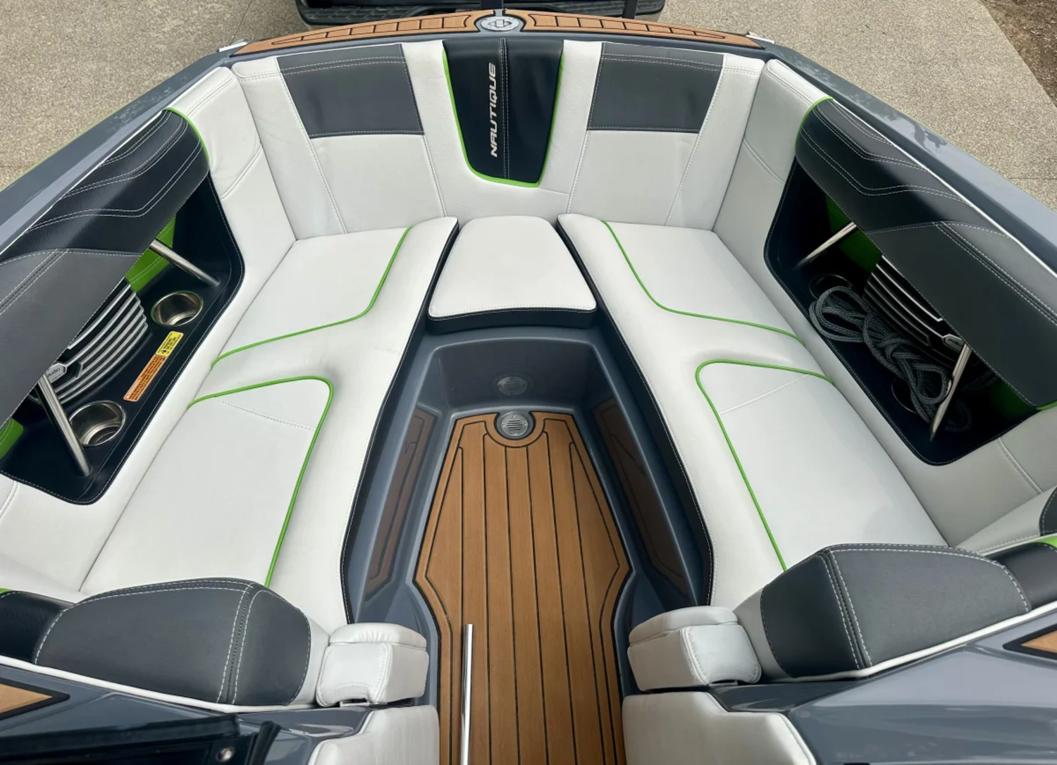 2014 Nautique G21