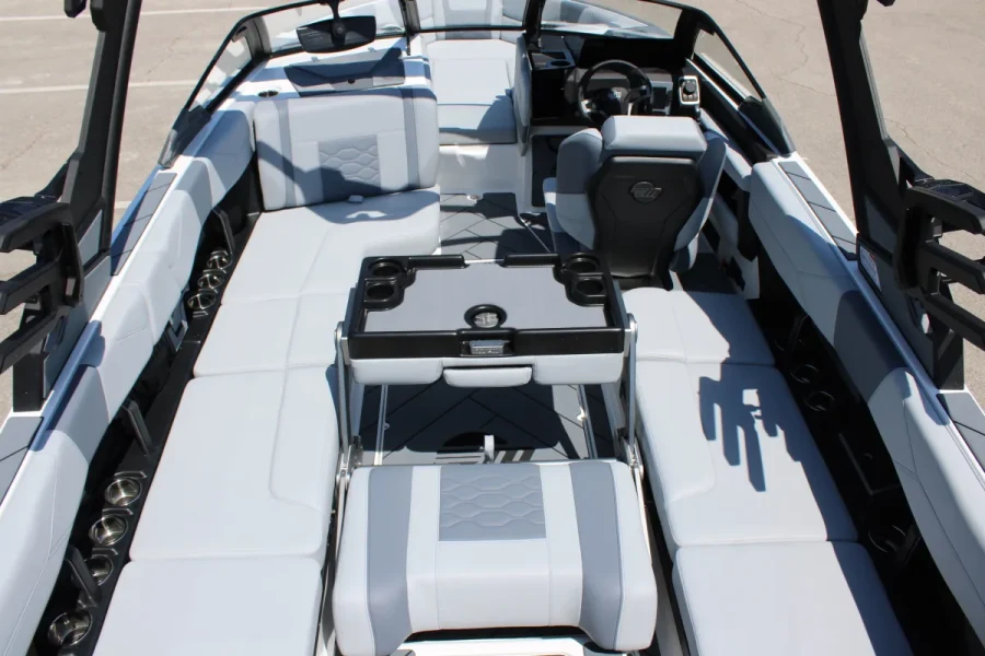 2027-malibu-wakesetter-23-lsv-144450-image13.webp