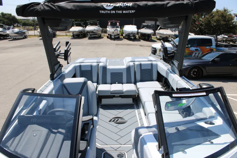 2027-malibu-wakesetter-23-lsv-144450-image19.webp