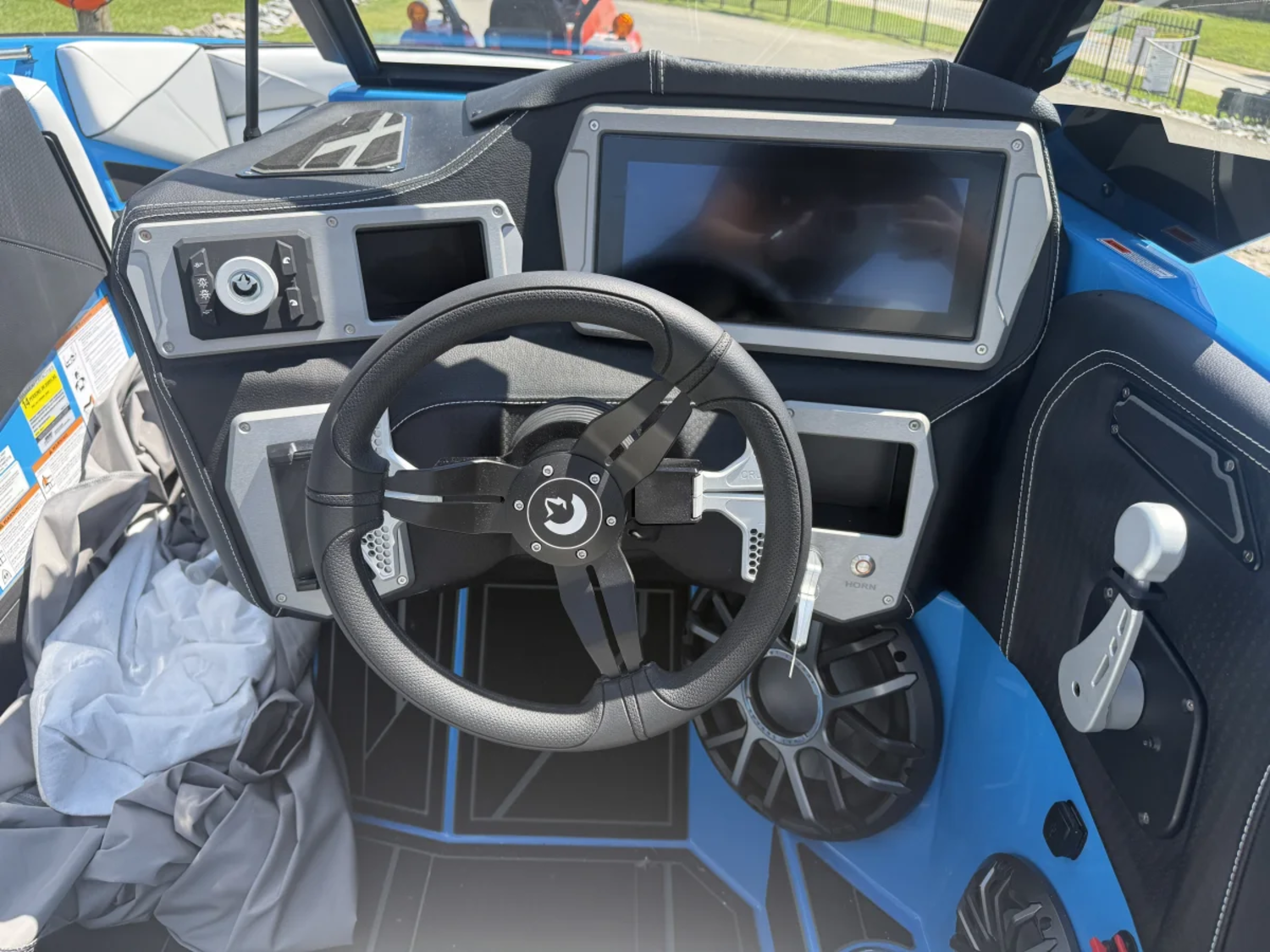 2027 Centurion NV233